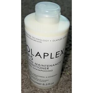 Olaplex No.4C Bond Maintenance‎ Clarifying Shampoo - 8.5oz